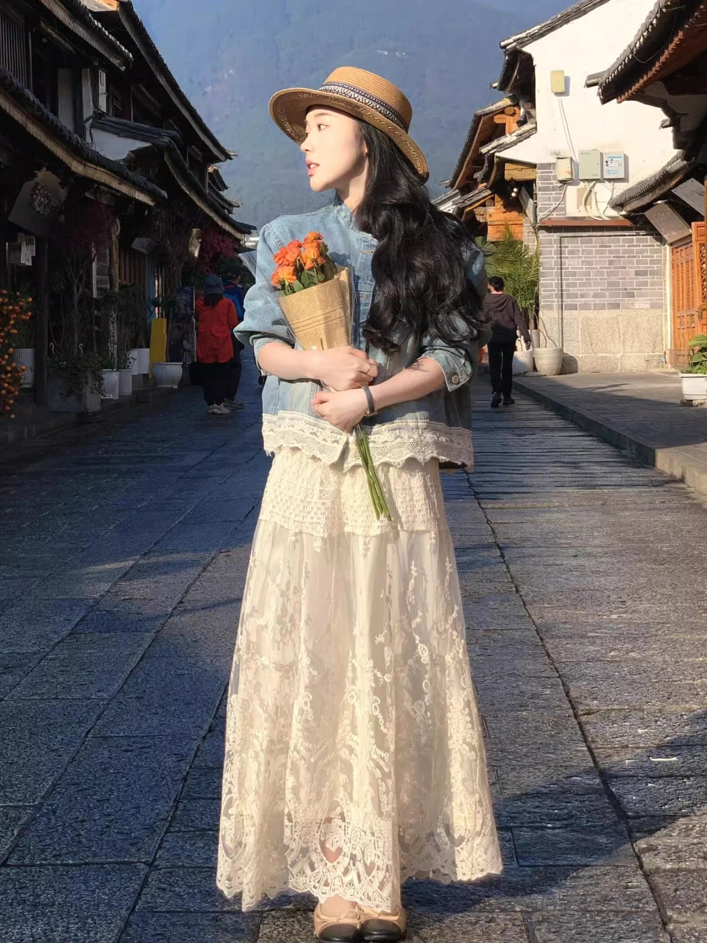 小香風蕾絲牛仔外套套裝組｜氣質藍白配色的夢幻逸品｜約會聚餐必備戰服