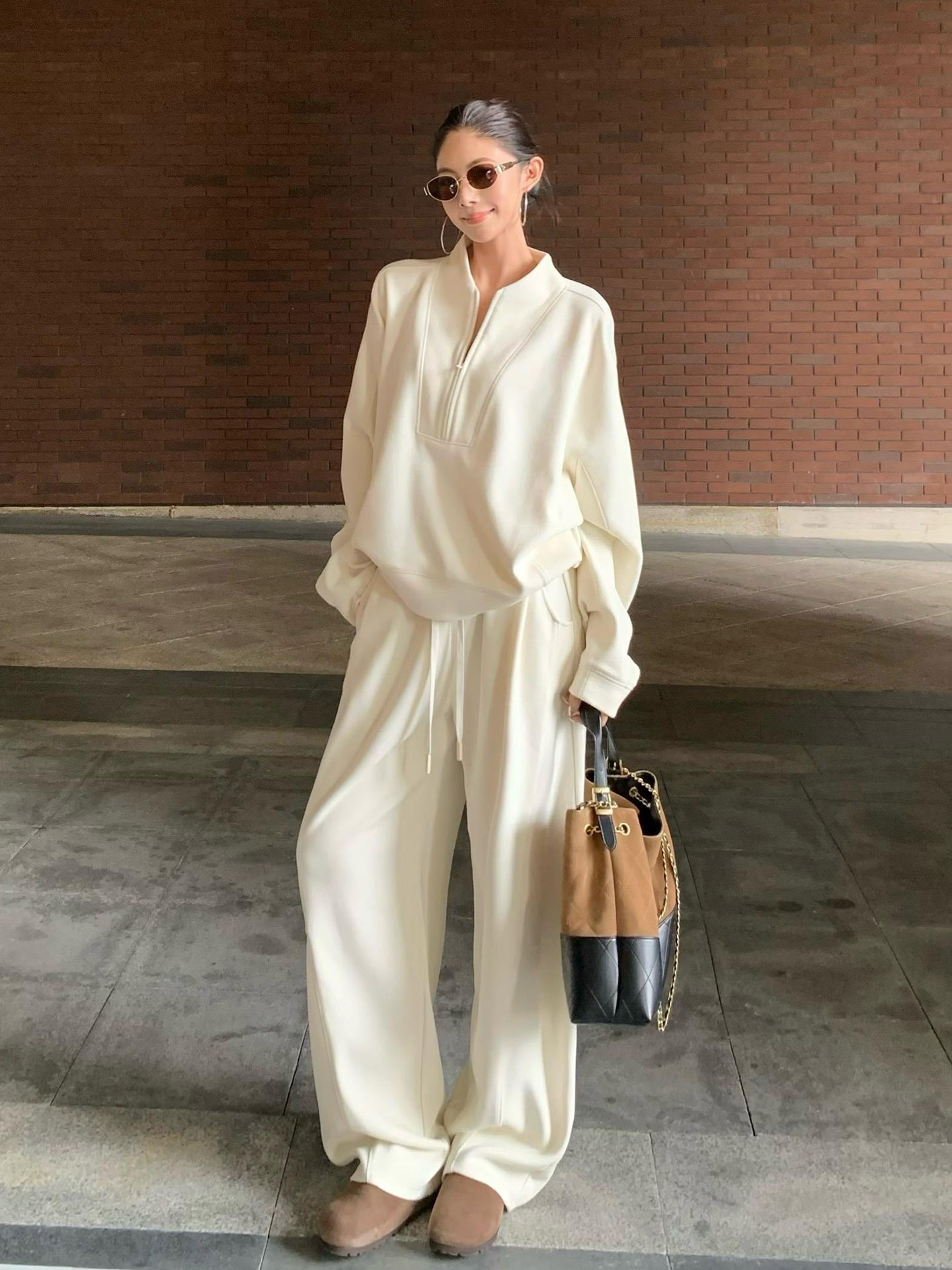 秋冬休閒運動老錢風套裝｜立領設計衛衣 + 休閒褲｜時尚高級感日常穿搭