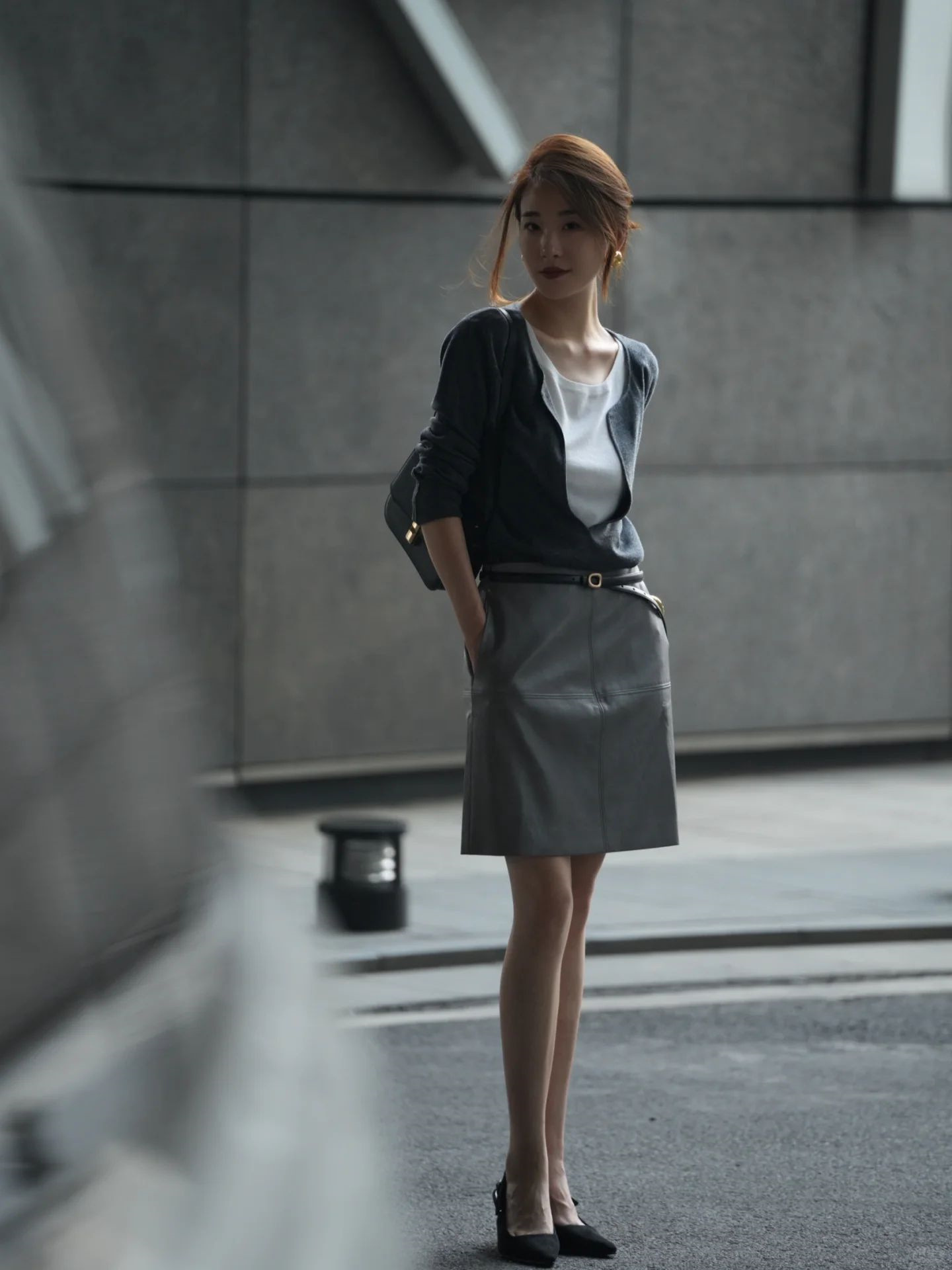 輕熟小香風 針織長袖假兩件上衣 韓系半身皮裙 格雷系套裝 贈皮帶