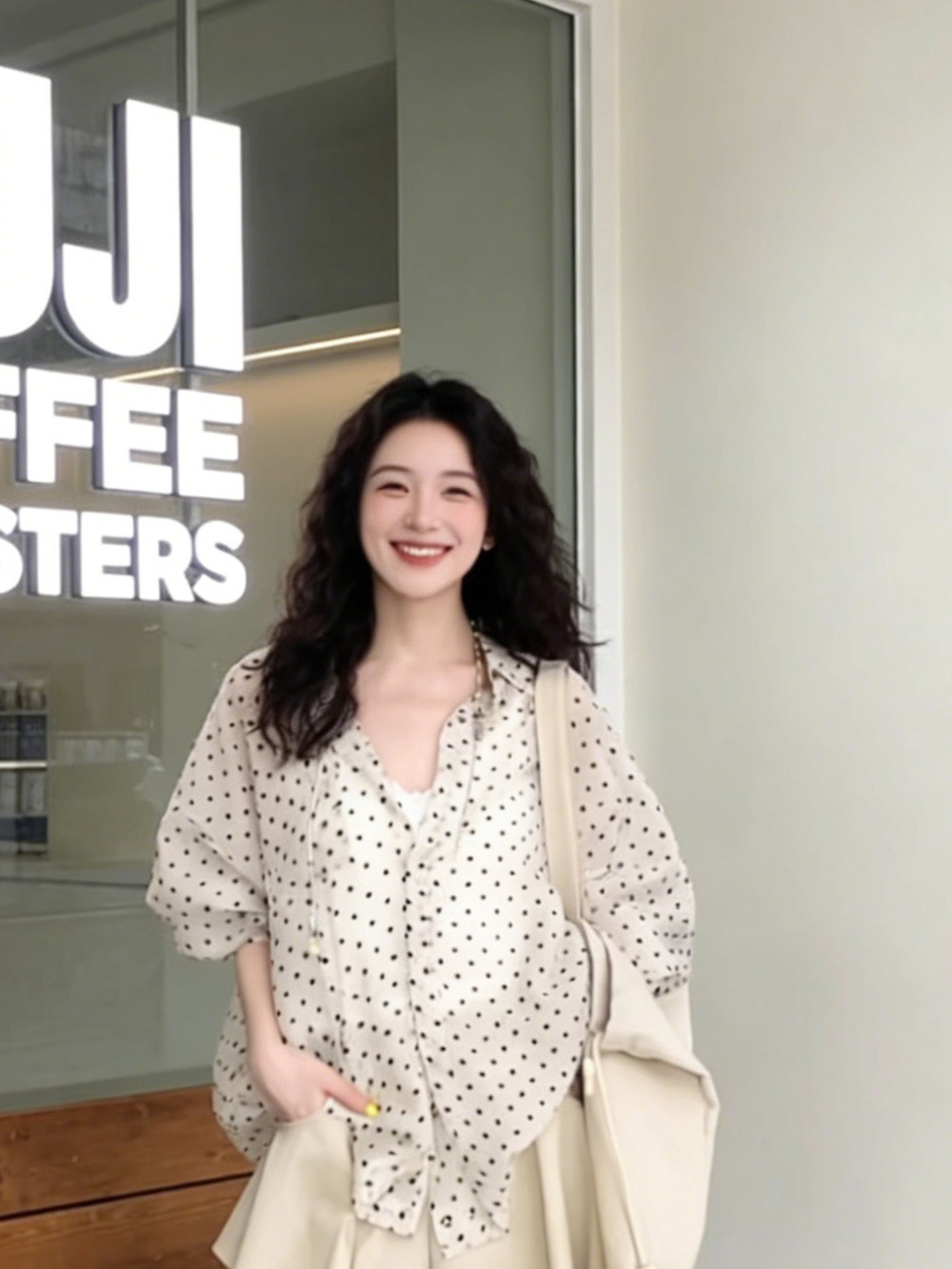 雪紡波點襯衫 | 高腰短褲兩件套