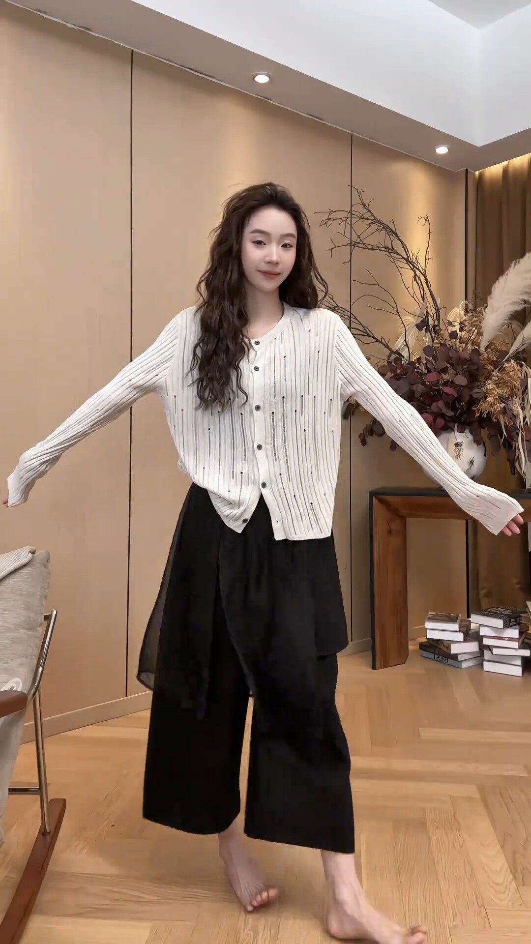 韓系減齡慵懶套裝｜軟糯針織開衫＋網紗拼接休閒褲｜