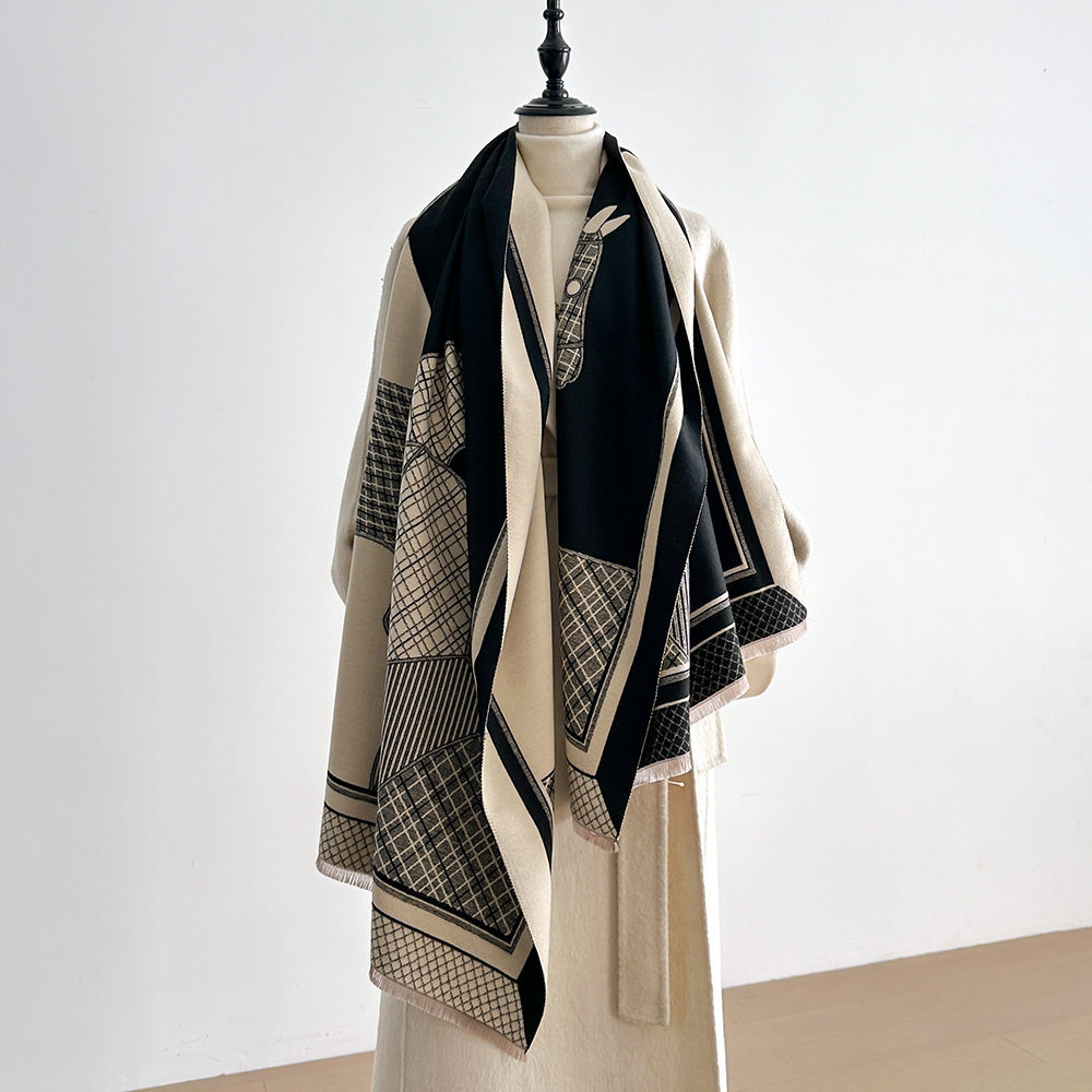 造型披肩・仿羊絨加厚圍脖