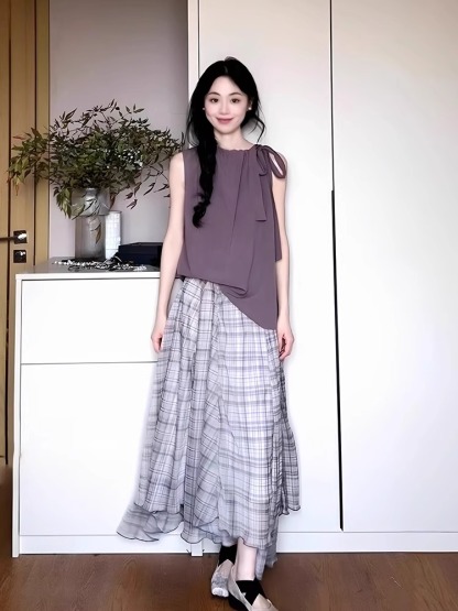 夏季韓系穿搭一整套 紫色無袖綁帶上衣 格子半身裙 兩件套
