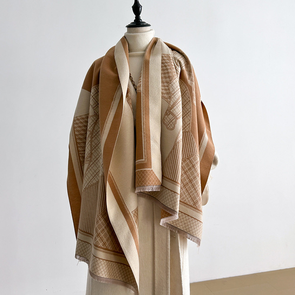 造型披肩・仿羊絨加厚圍脖