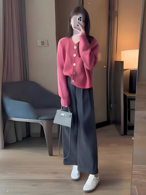 秋季輕熟法式套裝｜兩色毛衣 | 垂感闊腿褲｜氣質通勤約會兩件組