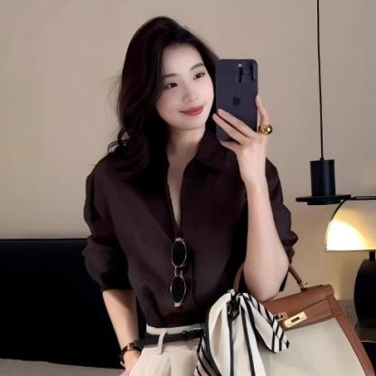 秋季老錢風套裝｜咖啡色翻領襯衫+亞麻短褲｜韓系高級感兩件式