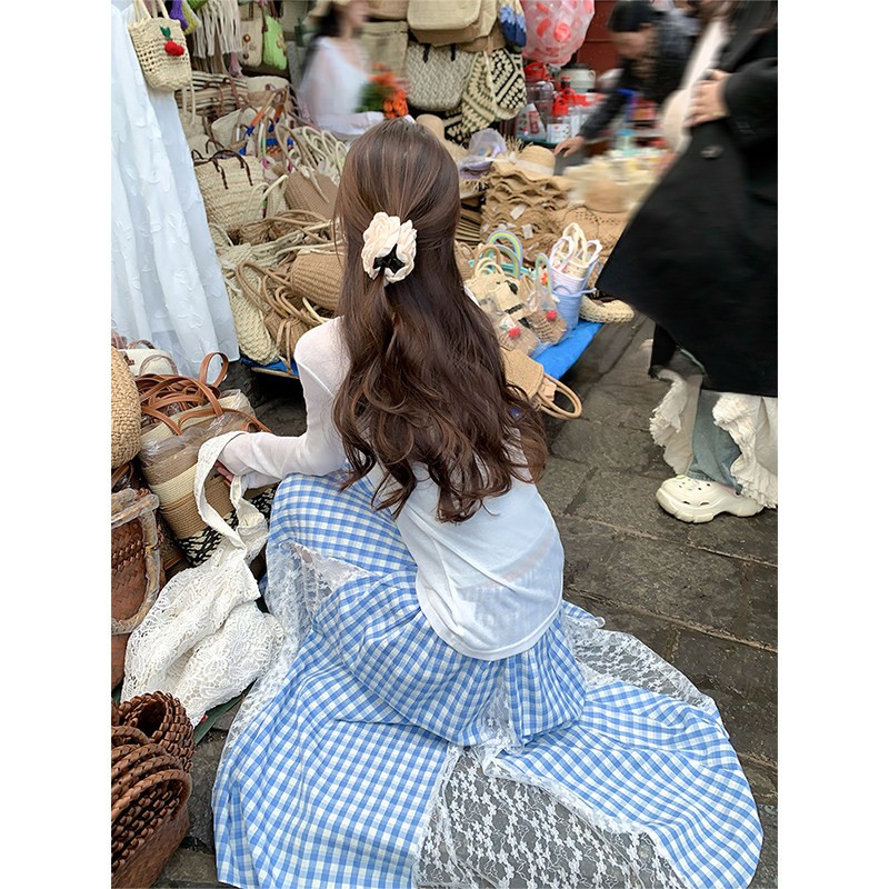 曾小咸 不规则蕾丝蓝色格子半身裙女夏季新款裙子海边穿搭a字长裙