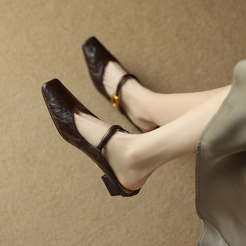 法式方頭包頭半拖 | 一字帶金扣平底涼鞋 | 黑棕雙色懶人鞋