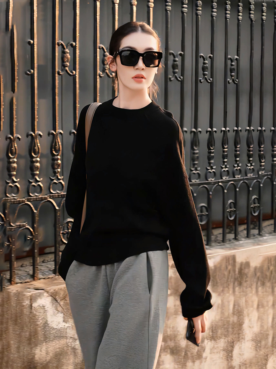 秋冬季休閒時尚套組｜黑色長袖衛衣｜灰色直筒長褲｜免搭配日常穿搭簡約兩件套