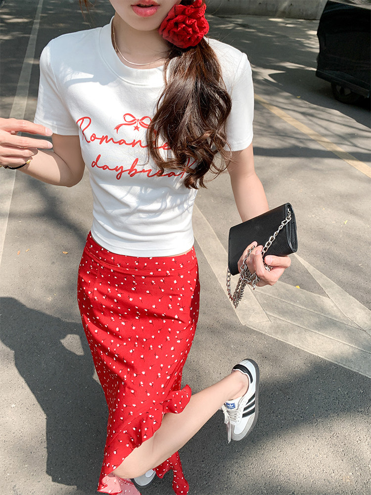 曾小咸 不规则红色波点碎花半身裙女夏季新款裙子高腰开叉a字长裙