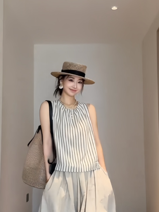 大碼條紋無袖上衣 | 花苞半身裙兩件套