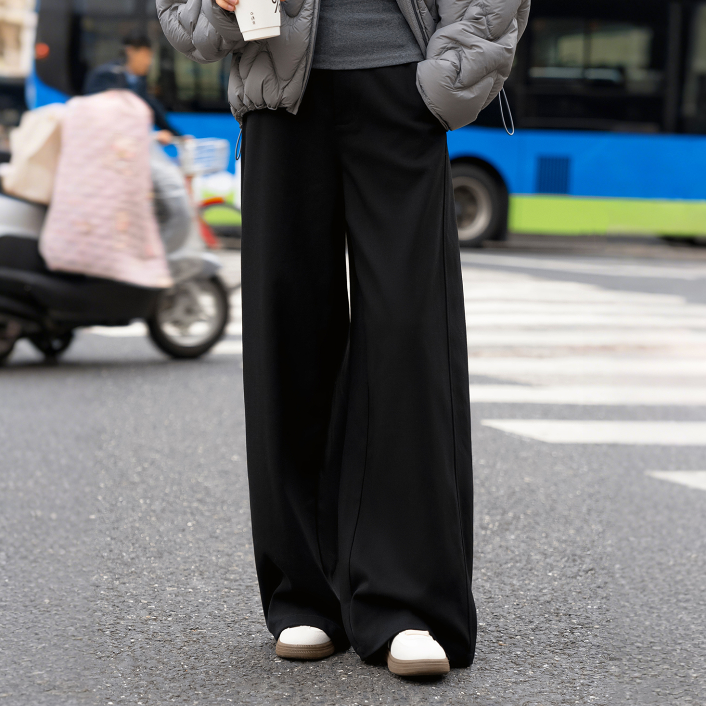 高智感通勤套裝｜假兩件高領針織衫｜黑色直筒寬褲｜簡約顯瘦氣質兩件組