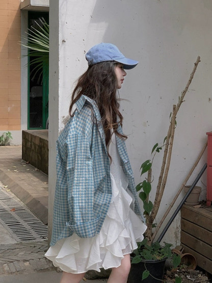 韓系慵懶疊穿套裝｜藍色格紋襯衫｜荷葉邊純欲吊帶裙｜休閒甜美兩件組