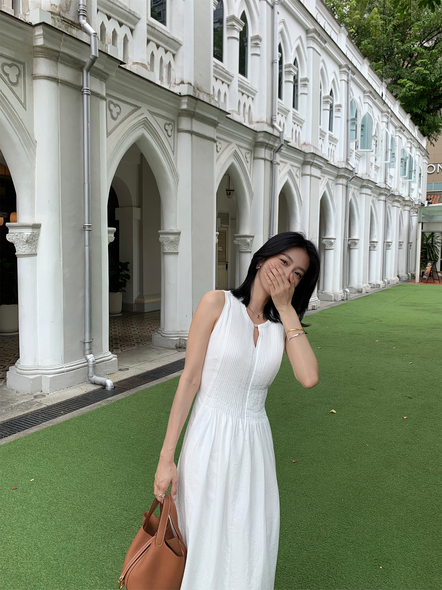 【預售】老錢風純白洋裝｜高腰A字無袖連身裙｜顯瘦通勤夏季必備