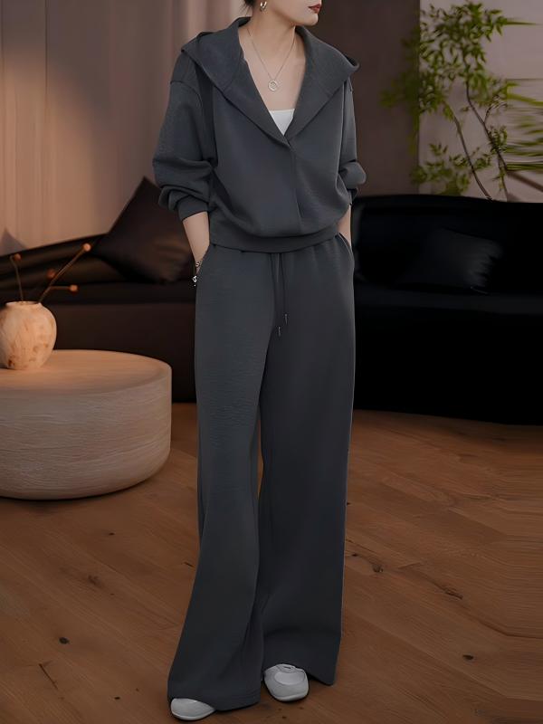 秋季慵懶風時尚套裝｜灰色連帽衛衣 + 寬鬆休閒褲兩件組｜日常舒適出行穿搭