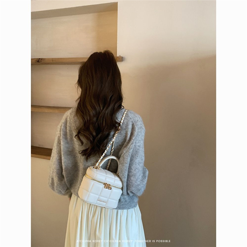 「現貨」小香風 千金盒子包 斜挎手提 鏈條輕奢