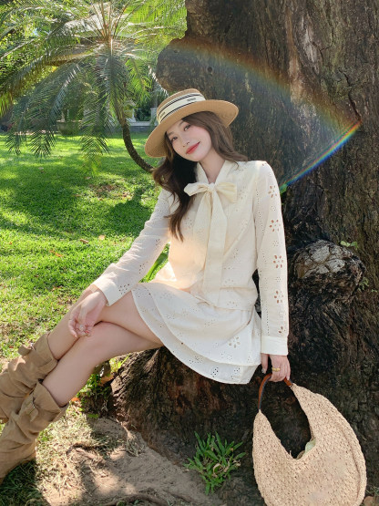 韓系杏色浪漫套裝｜蝴蝶結鏤空設計感襯衫｜雙層高腰半身裙｜氣質溫柔兩件組