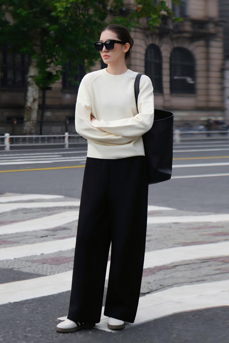 秋冬季休閒時尚套組｜黑色&白色長袖毛衣｜灰色&黑色寬鬆直筒長褲｜免搭配日常穿搭簡約兩件套