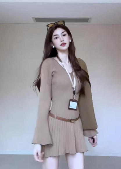 春季美拉德風氣質連衣裙｜V領修身收腰針織短裙｜顯瘦高級感內搭外穿