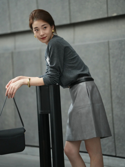 輕熟小香風 針織長袖假兩件上衣 韓系半身皮裙 格雷系套裝 贈皮帶