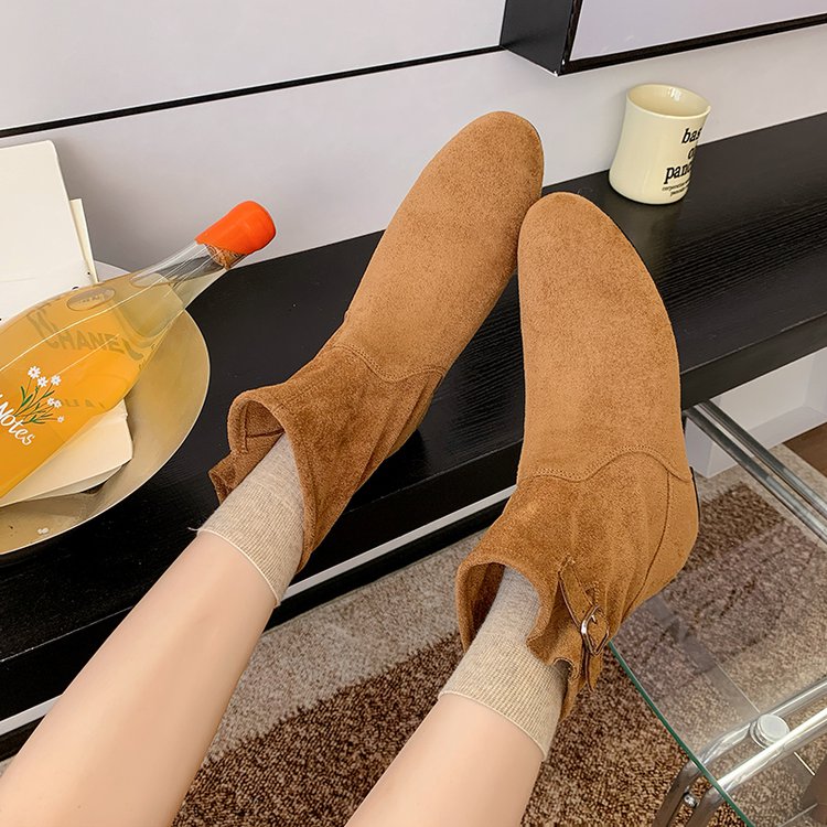 法式圓頭馬丁短靴｜隱形內增高設計｜西部風平底短筒靴