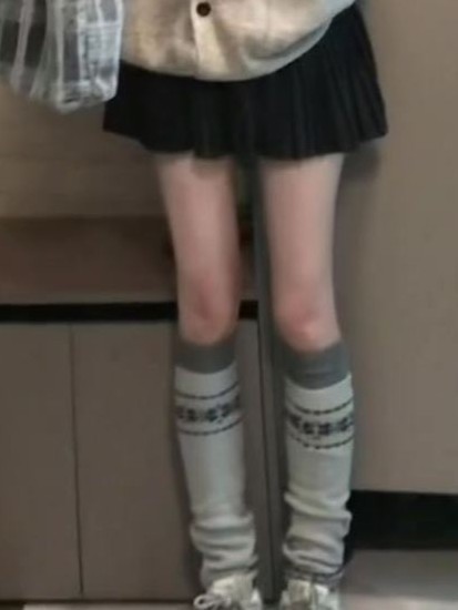 韓系氣質百搭針織開衫+高腰顯瘦半身裙兩件套