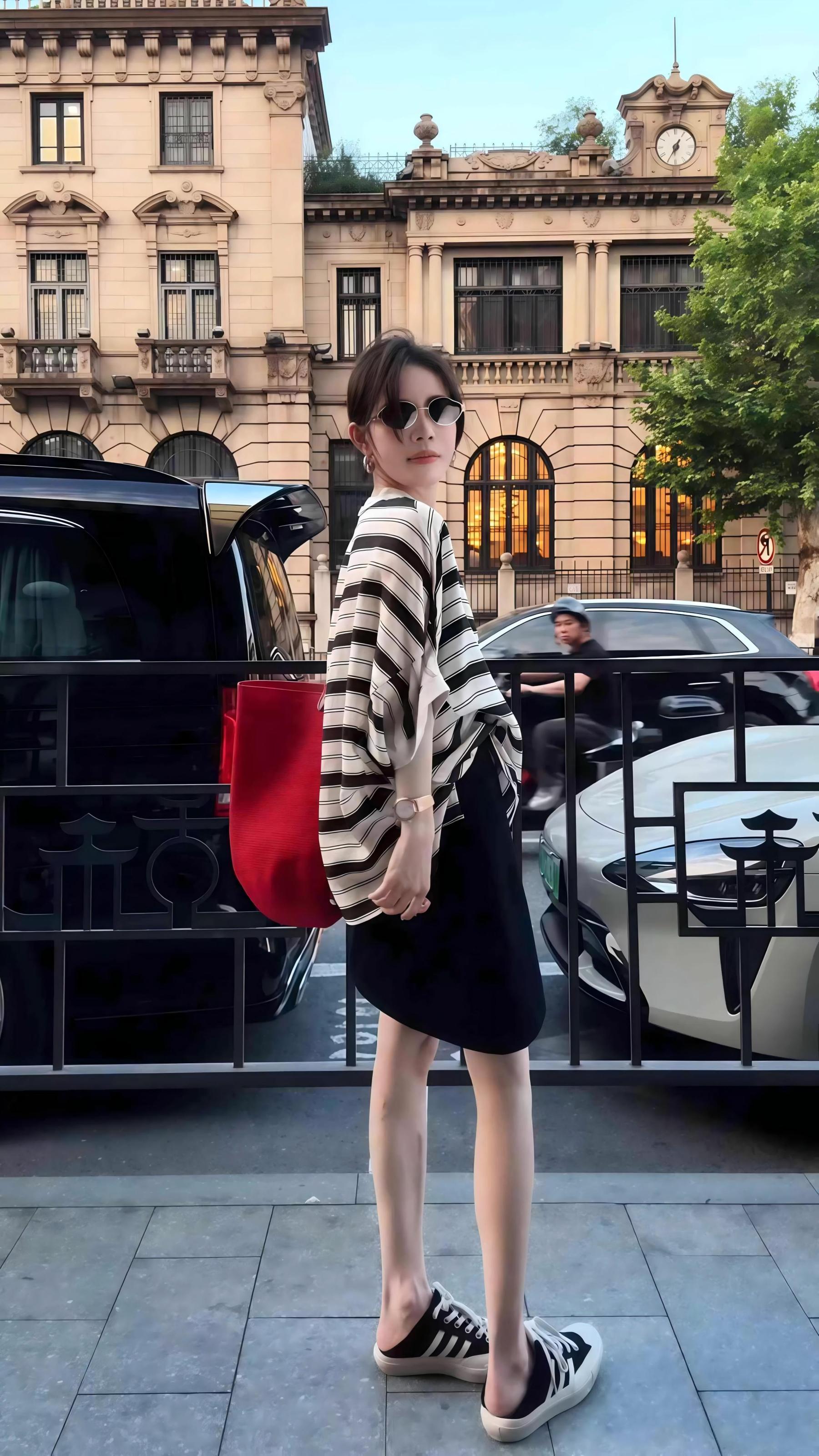 【預售】紅寶石托特包｜純手工拉菲草編織設計｜水桶包+大容量｜百搭度假慵懶風