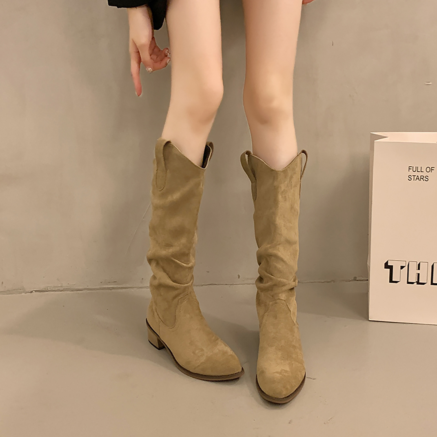顯腿直神器｜復古皺褶堆堆靴｜西部風高筒長靴