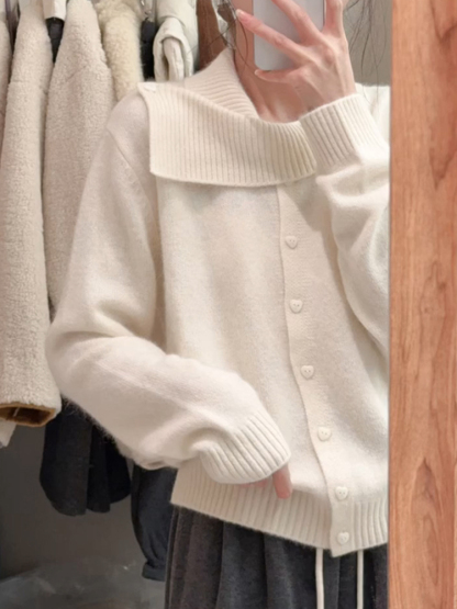 法式溫柔風顯白套裝｜藍色不規則領針織衫｜白色蕾絲花邊內搭｜秋季氣質兩件組