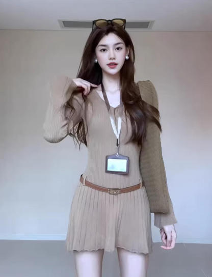 春季美拉德風氣質連衣裙｜V領修身收腰針織短裙｜顯瘦高級感內搭外穿