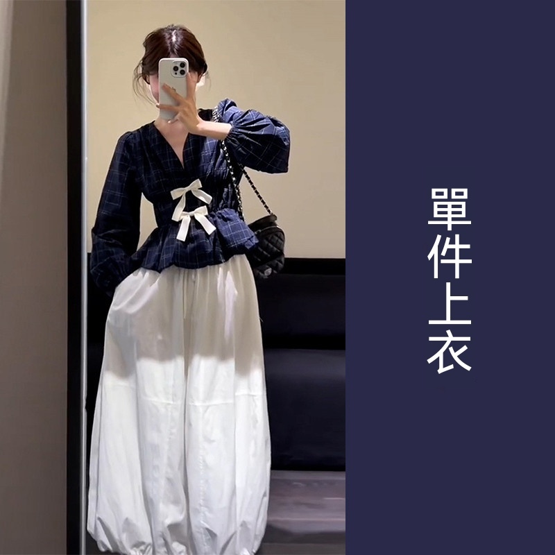 溫柔系蝴蝶結收腰襯衫 + 大擺長裙套裝