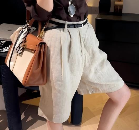 秋季老錢風套裝｜咖啡色翻領襯衫+亞麻短褲｜韓系高級感兩件式