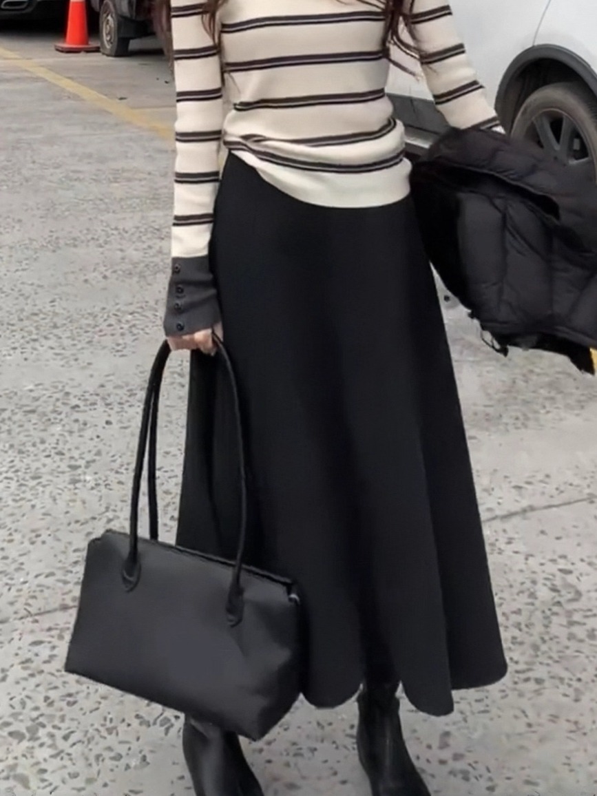 秋冬韓系鬆弛感套裝｜條紋針織毛衣｜針織半身裙｜簡約慵懶日常穿搭兩件組