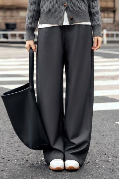 秋冬高級懶人套組｜灰色系慵懶針織開衫｜灰色高腰西裝褲｜顯瘦顯高穿搭