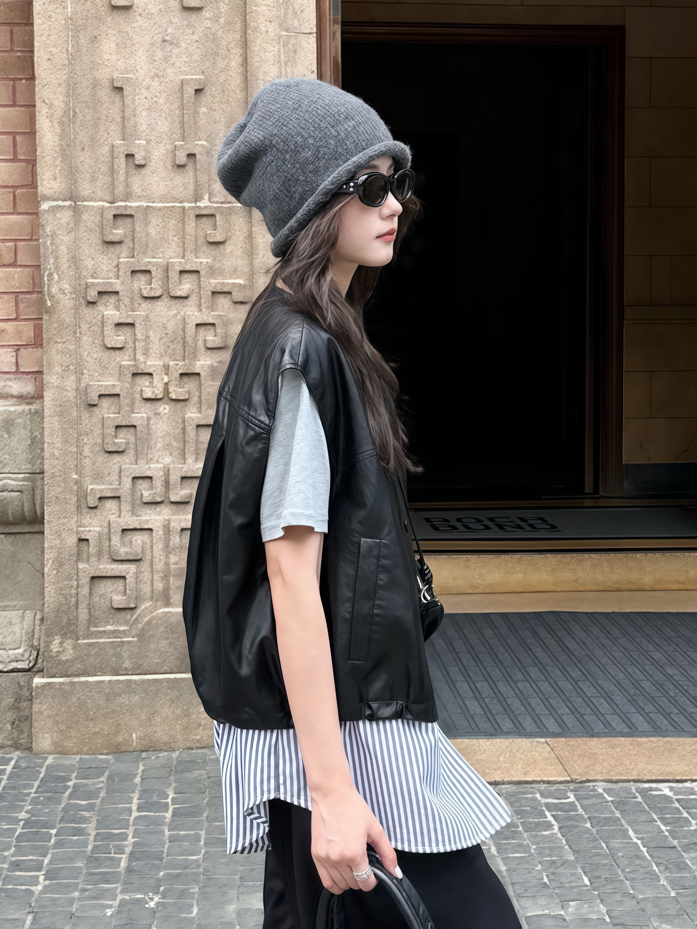 假兩件條紋拼接皮質背心｜韓系寬鬆外套