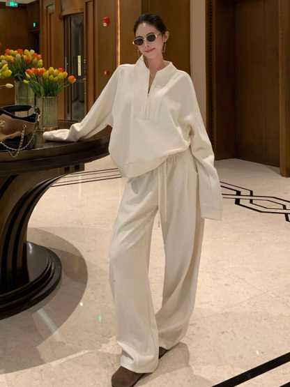 秋冬休閒運動老錢風套裝｜立領設計衛衣 + 休閒褲｜時尚高級感日常穿搭