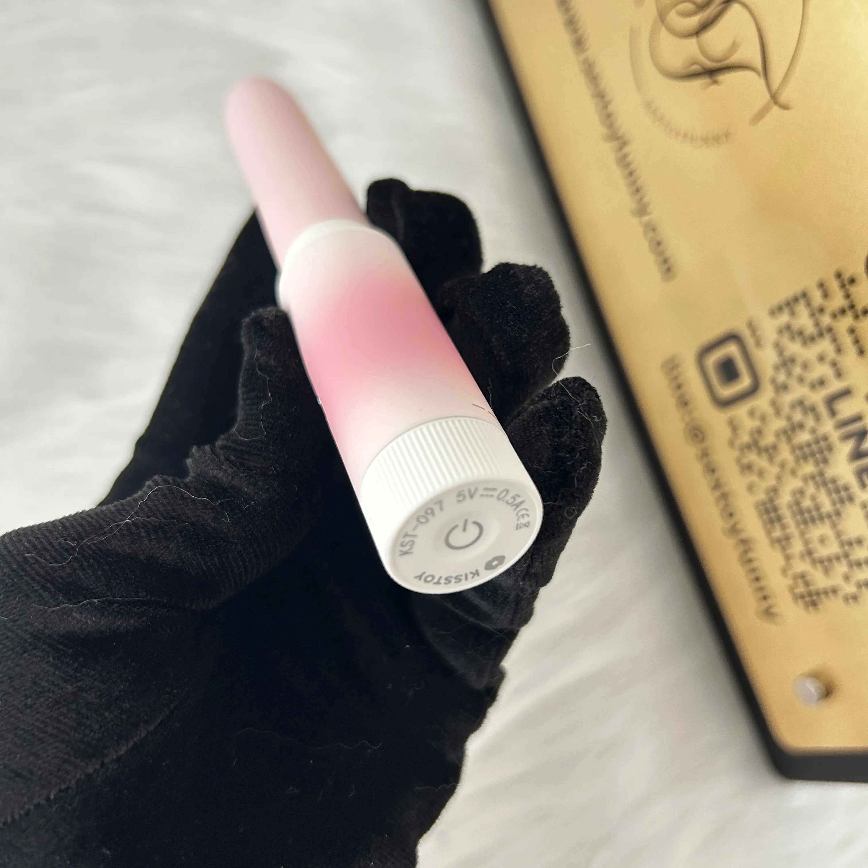 Lipstick-Shaped 7 Frequencies Spot Stimulation Vibrator