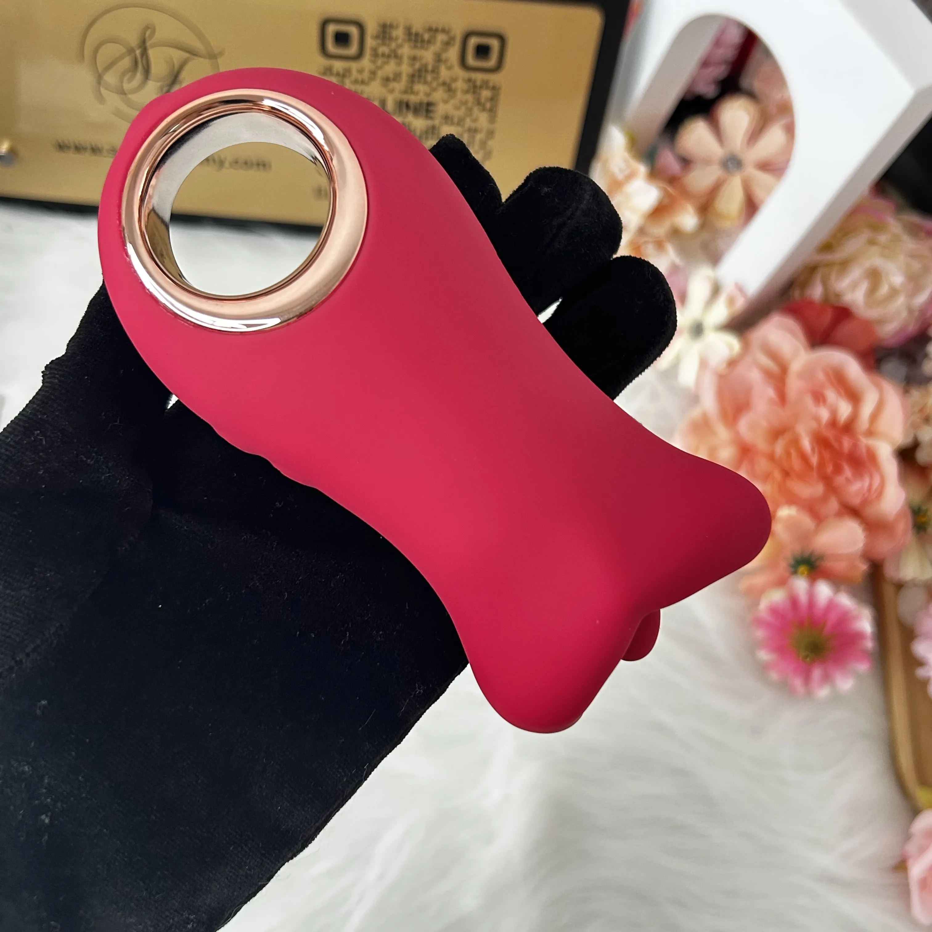 เครื่องสั่นหัวนม เครื่องนวดเอวี 3-in-1 สั่น หมุน ตบ 10 ระดับอัจฉริยะ