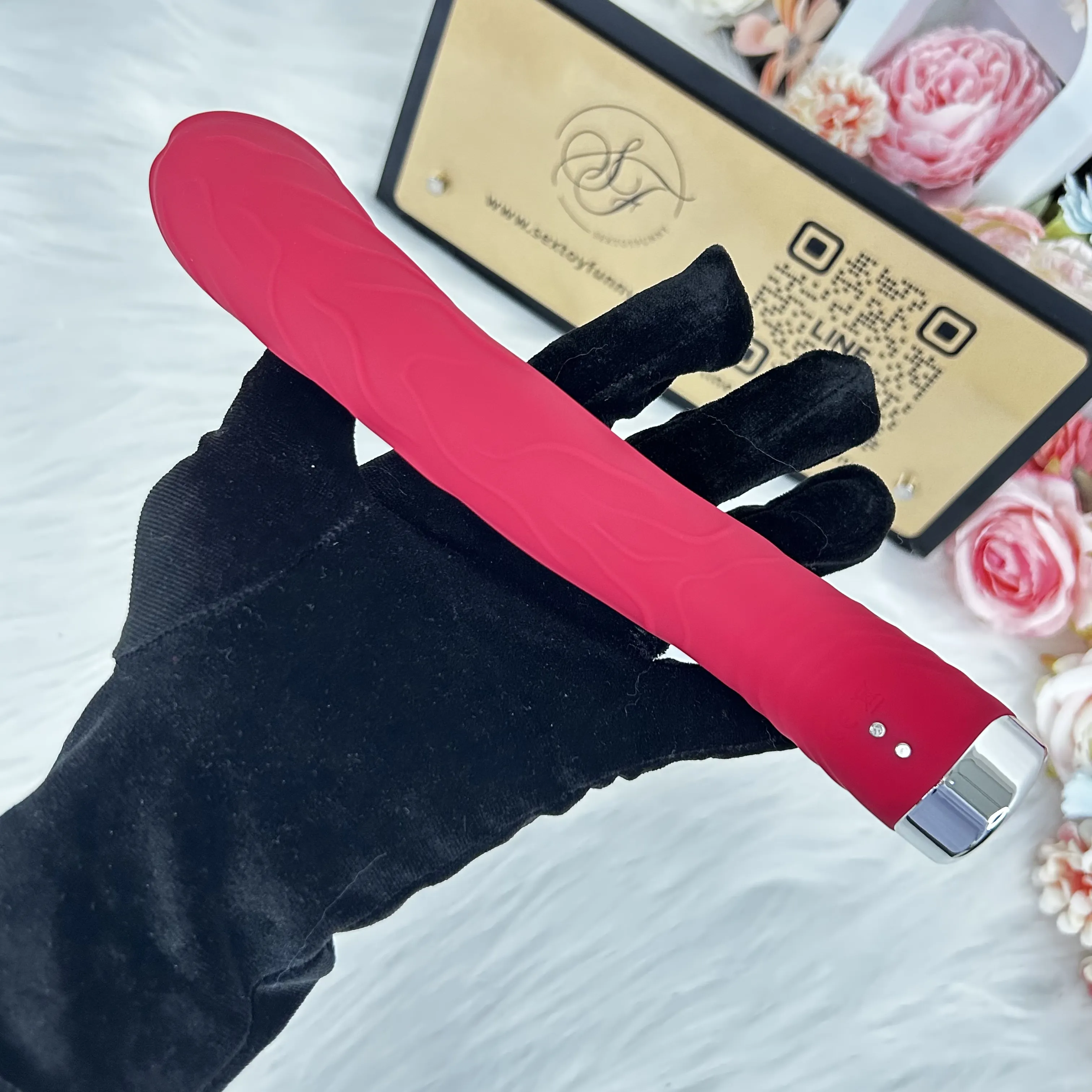 10 Frequencies Realistic Penis Rechargeable Vibrator