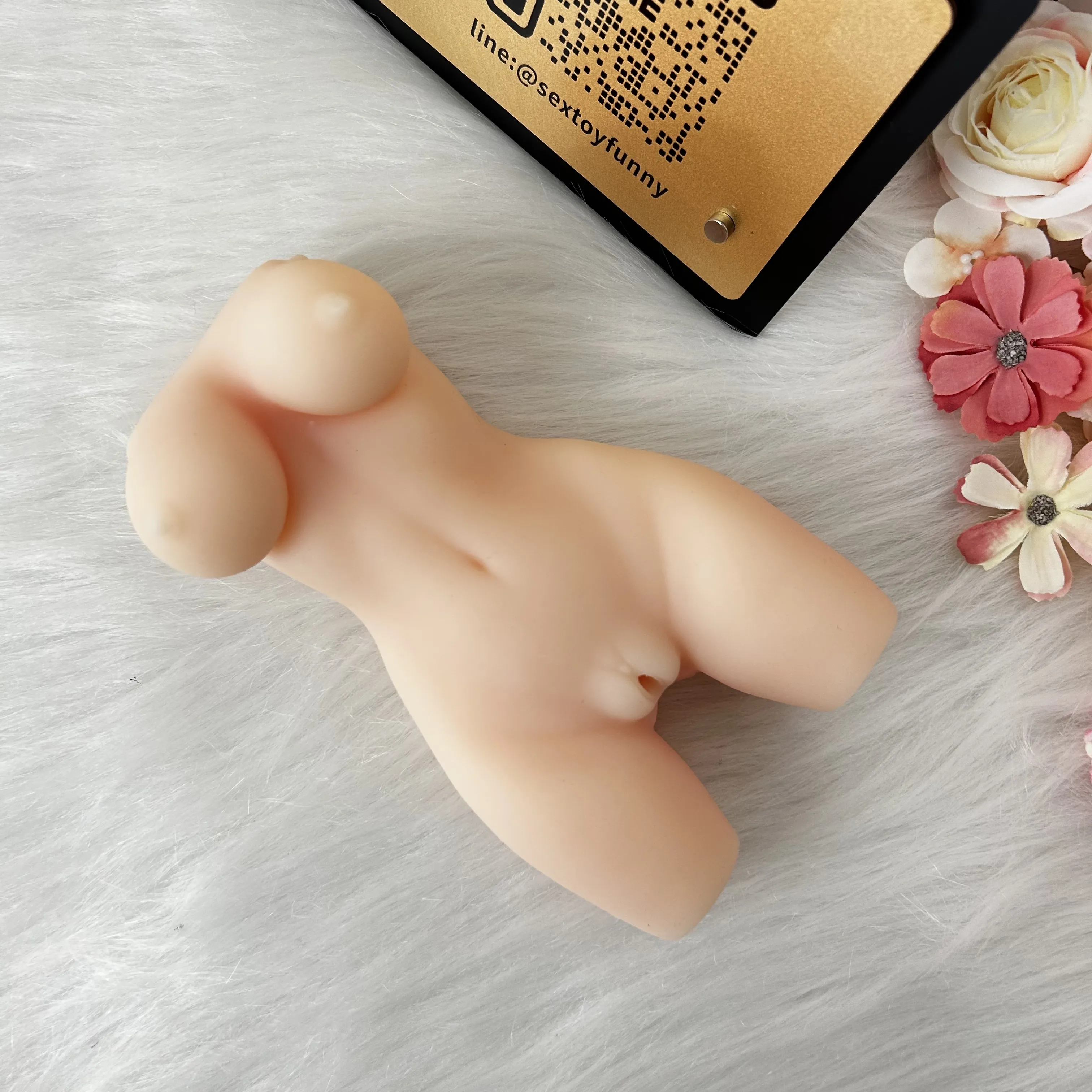 Comic Character Life-Sized Waist Pocket Pussy NW 510g