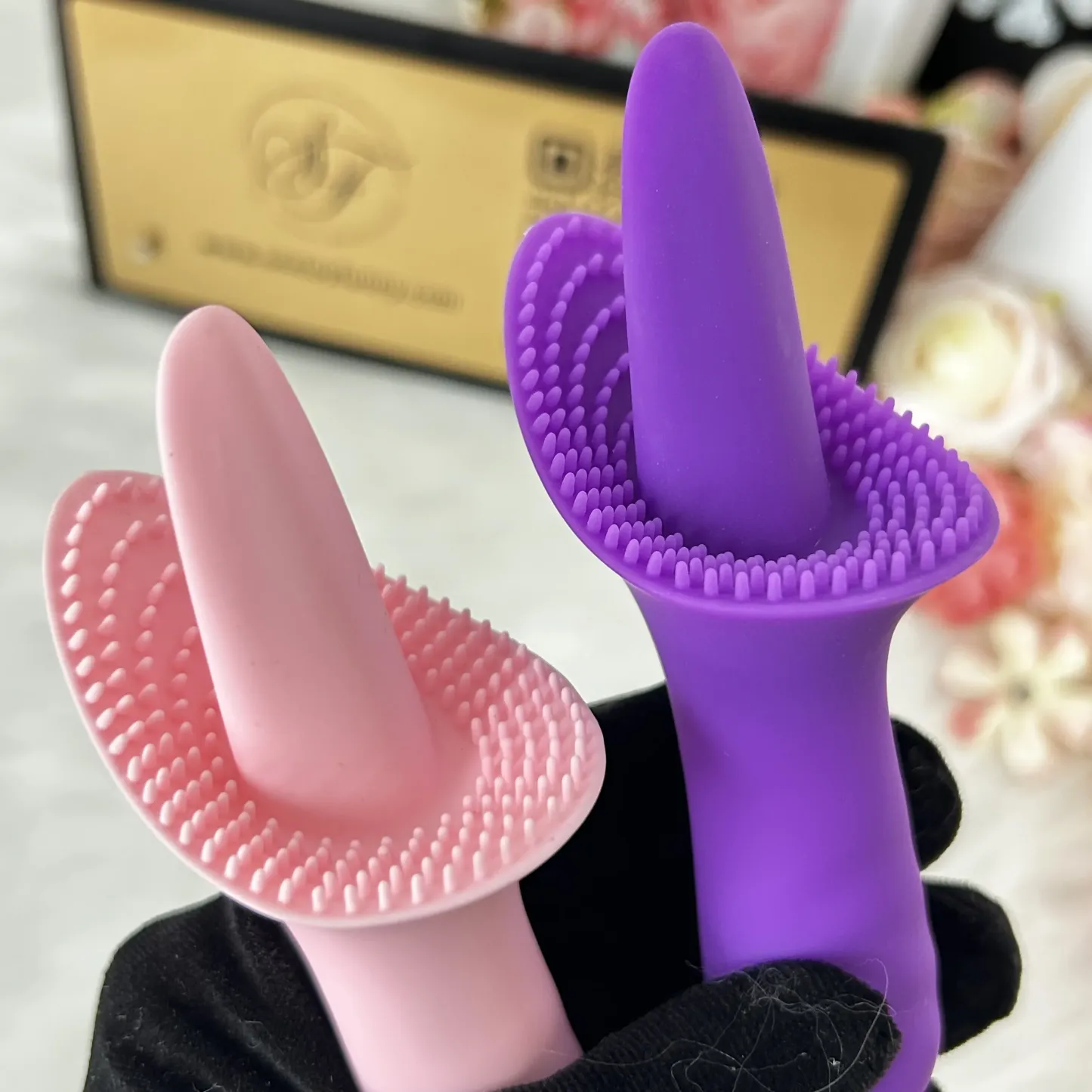 เครื่องนวด AV เครื่องนวดเอวี ระบบสั่น 10 ระดับ ลิ้นคู่เลียนแบบการเลีย
