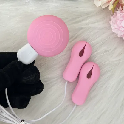คลิปหนีบหัวนม คลิปหนีบหัวนม 10 ระดับ USB พร้อมคันบังคับสัมผัสไว วัสดุนุ่มผิว|ROSELEX