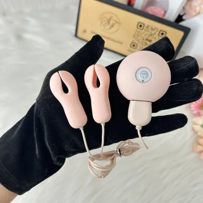 คลิปหนีบหัวนม คลิปหนีบหัวนม 10 ระดับ USB พร้อมคันบังคับสัมผัสไว วัสดุนุ่มผิว|ROSELEX