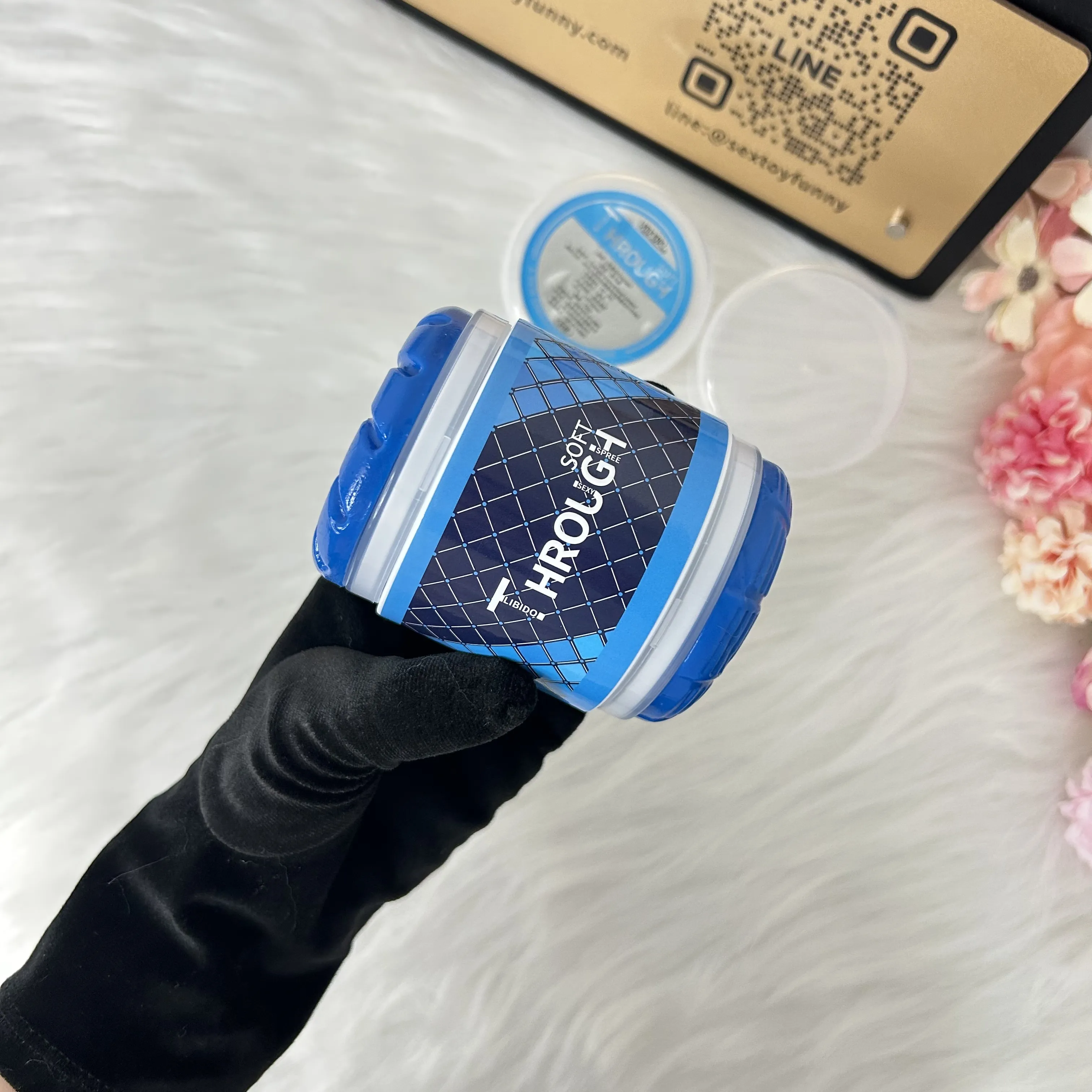 Through-Type Pocket Pussy 3-Level Squeeze 3 Colors Available