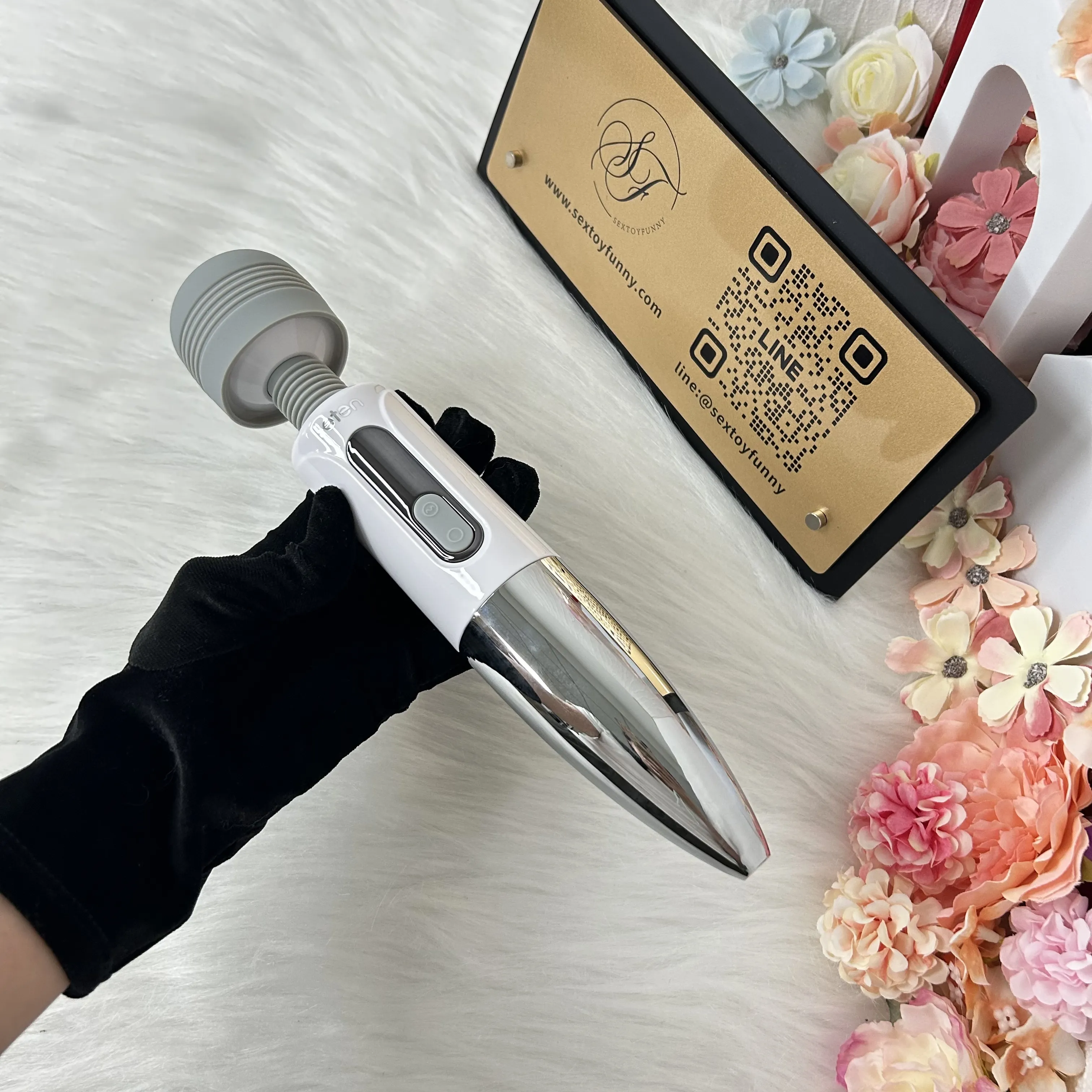 LETEN 5 Vibration Modes 6 Pulse Current Levels Wand Vibrator
