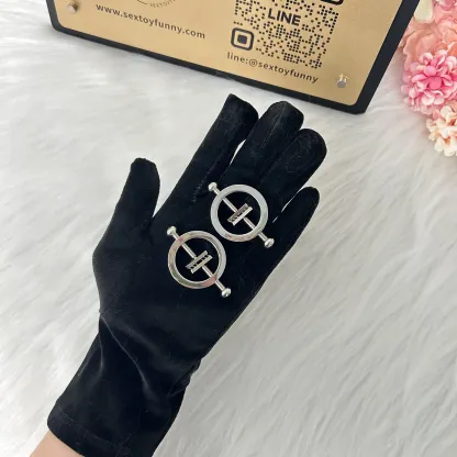 อุปกรณ์ BDSM ที่หนีบหัวนมสปริง วัสดุโลหะ กระตุ้นบริเวณหัวนม แบบ SM