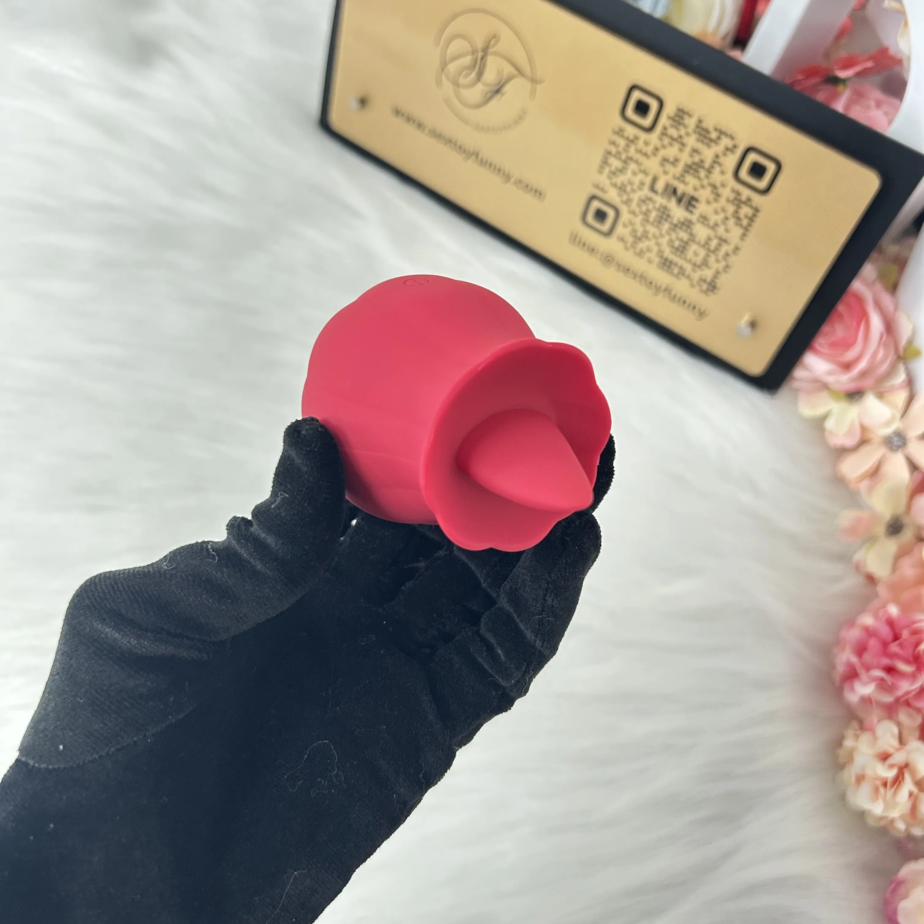 10 Levels Tongue-Licking Clitoral Vibrator & Breast Toy