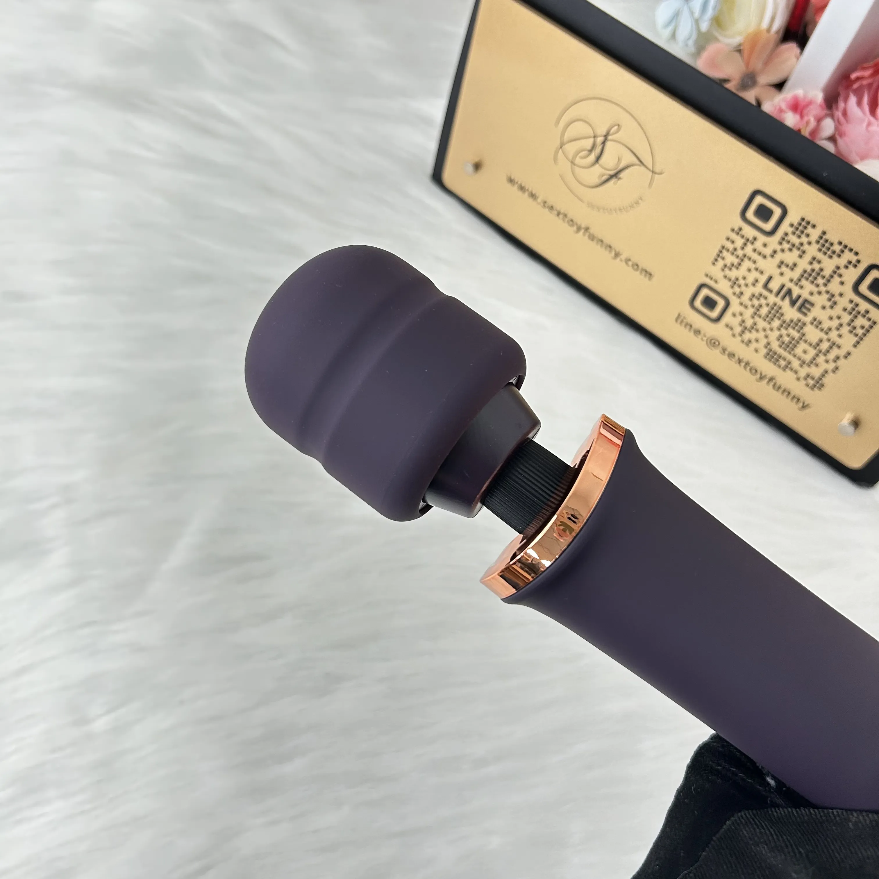 5 Speeds 10 Frequencies Piano Lacquer AV Wand Vibrator