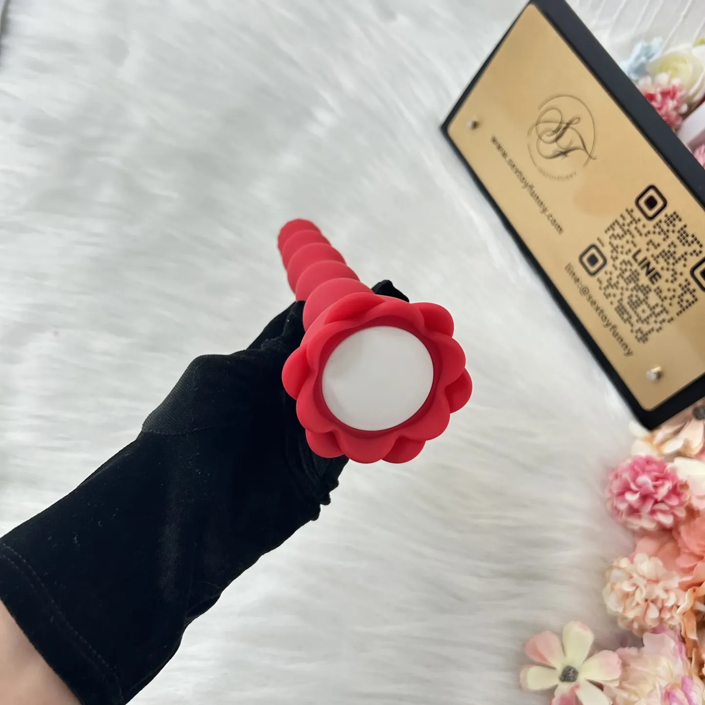 ของเล่นประตูหลัง เครื่องนวดต่อมลูกหมาก 10 โหมดการสั่นสะเทือน ไฟสีรุ้ง ออกแบบลูกปัด ควบคุมระยะไกล ซิลิโคนสองชั้น