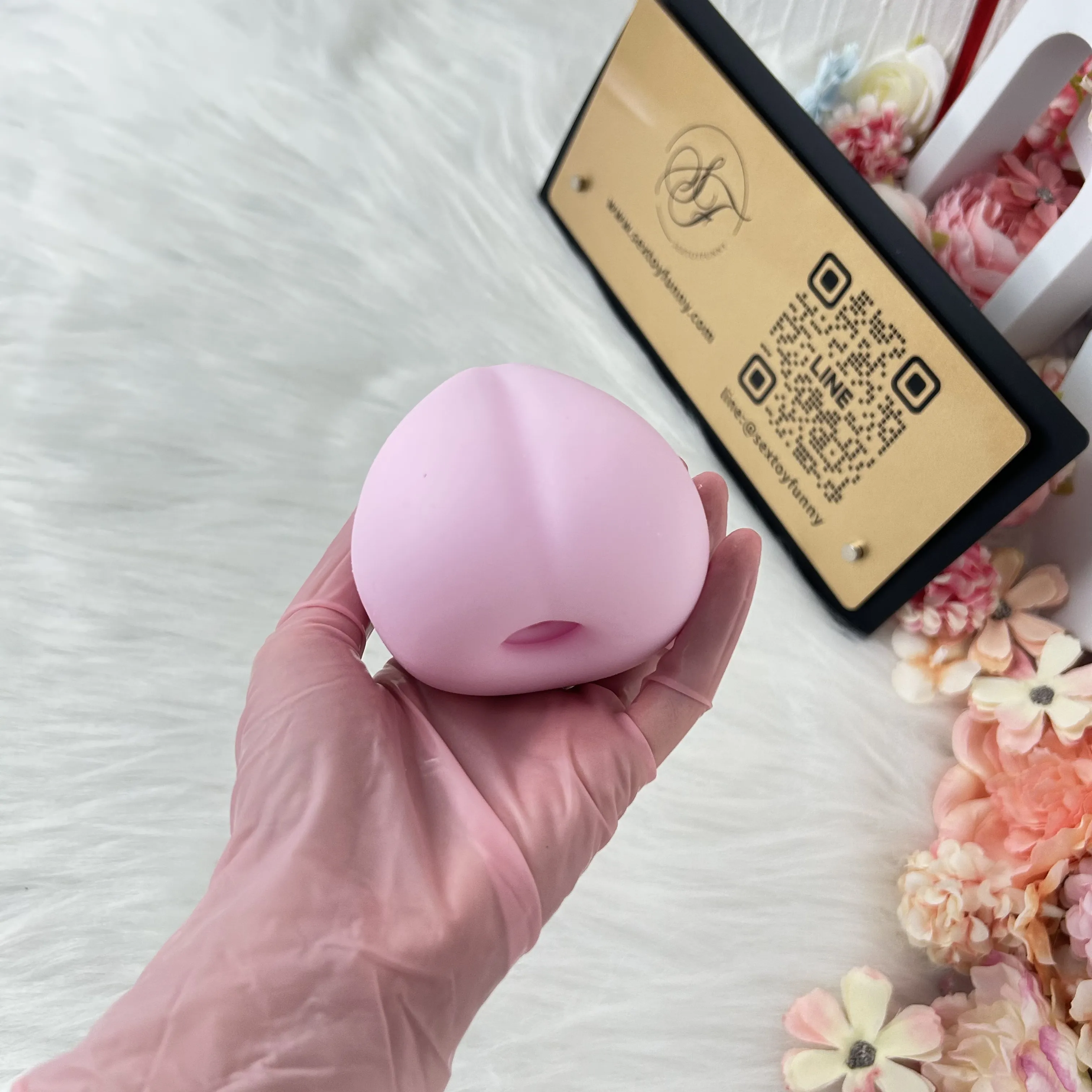 Peach-Shaped Pocket Pussy Lighting And Heating Function